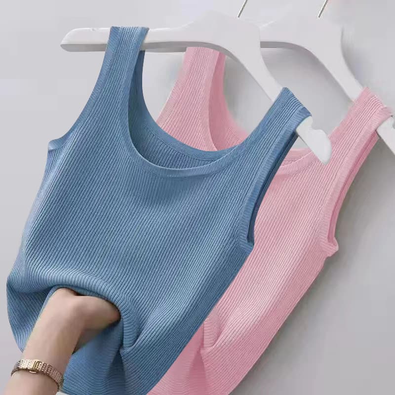 リブ編み細身シンプルタンクトップ