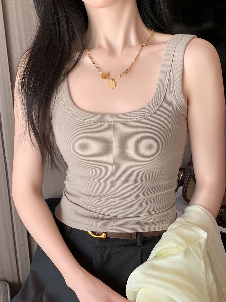 リブニット 美シルエット タンクトップ