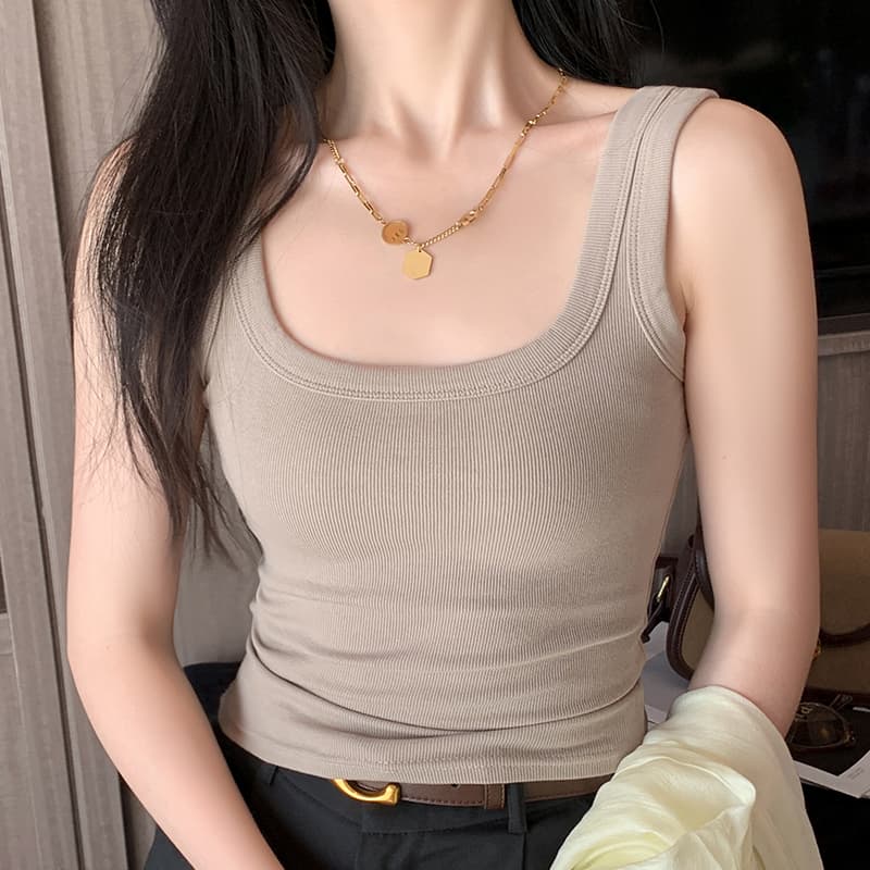 リブニット 美シルエット タンクトップ
