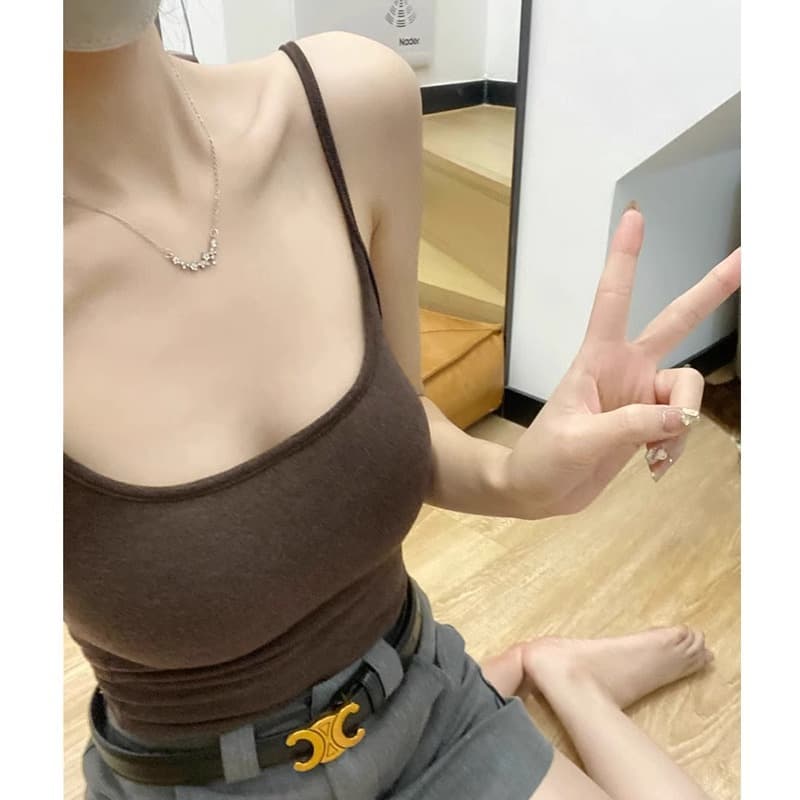 シンプル美シルエットタンクトップ